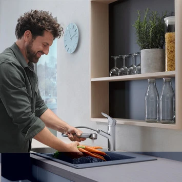 Hansgrohe Keukenkraan Focus M43 Met Hendel En Uittrekbare Sproeikop Chroom 150 - Afbeelding 3